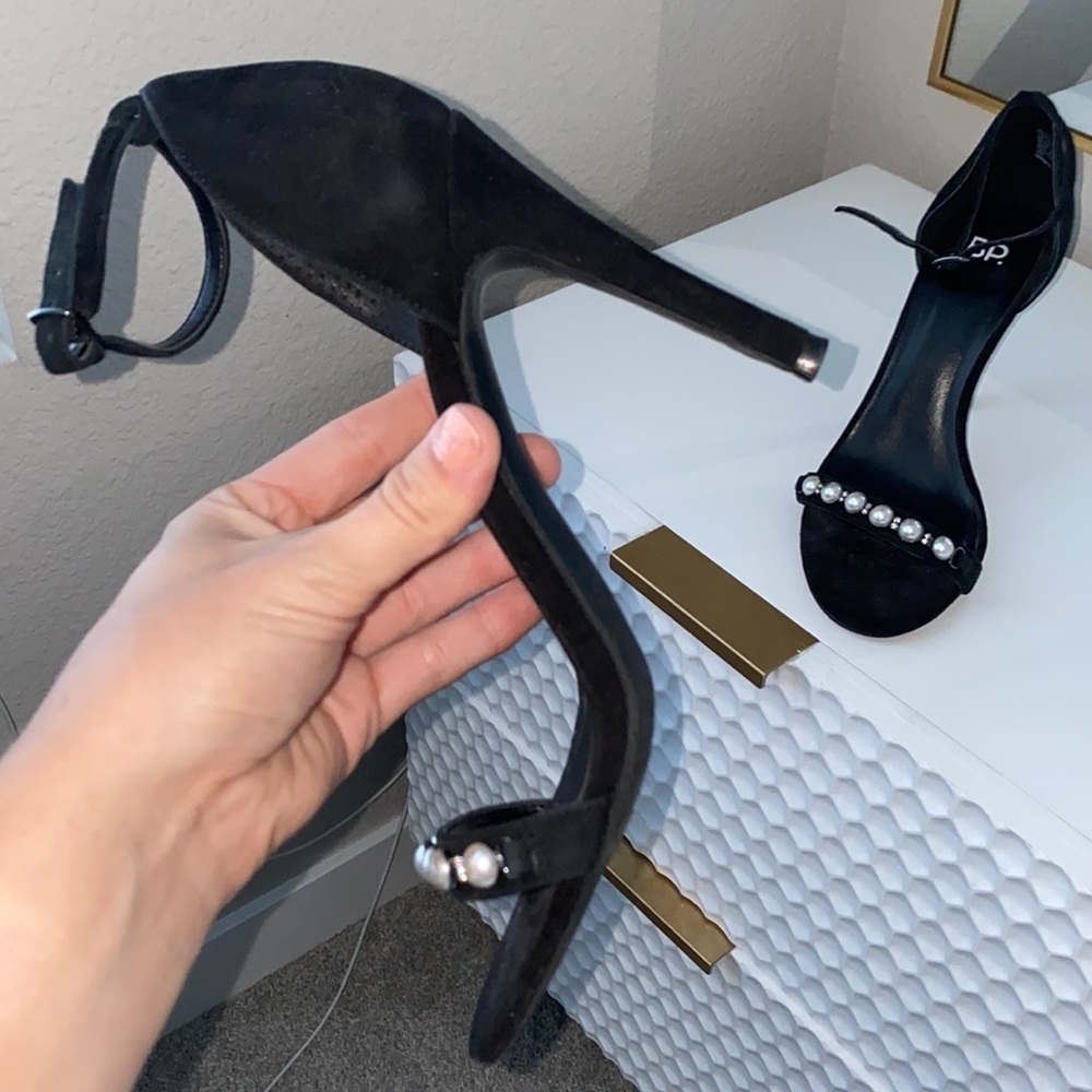 BP Natalie Embellished Sandal - Picture 9 of 10